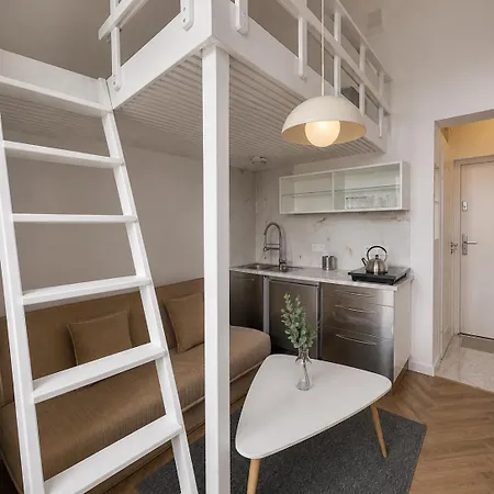 Apartamento Plac Unii & Lazienki
